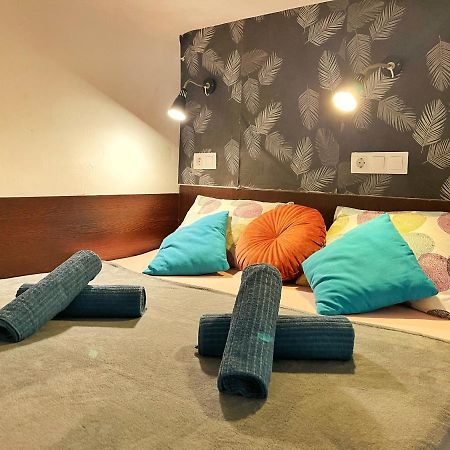 Central Budget Lofts Appartement Boedapest Buitenkant foto