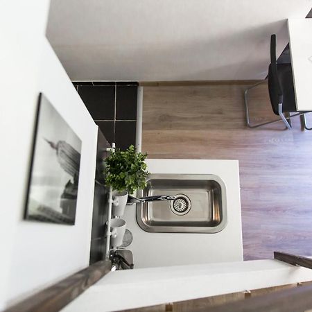 Central Budget Lofts Appartement Boedapest Buitenkant foto