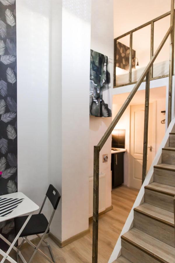 Central Budget Lofts Appartement Boedapest Buitenkant foto