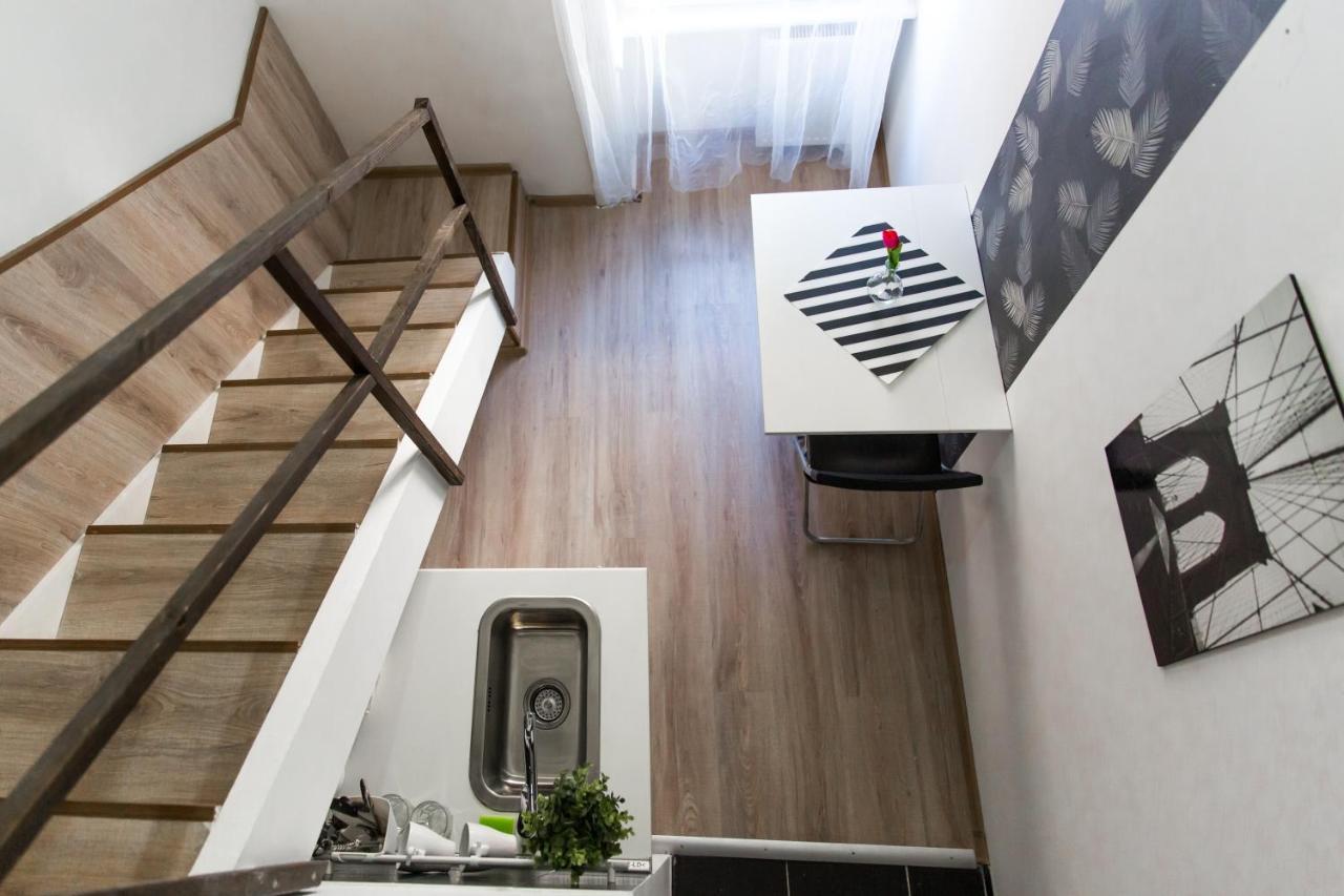 Central Budget Lofts Appartement Boedapest Buitenkant foto