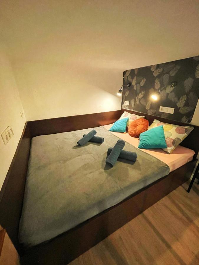 Central Budget Lofts Appartement Boedapest Buitenkant foto