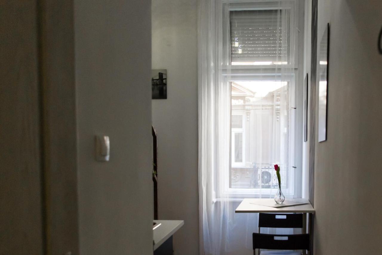 Central Budget Lofts Appartement Boedapest Buitenkant foto