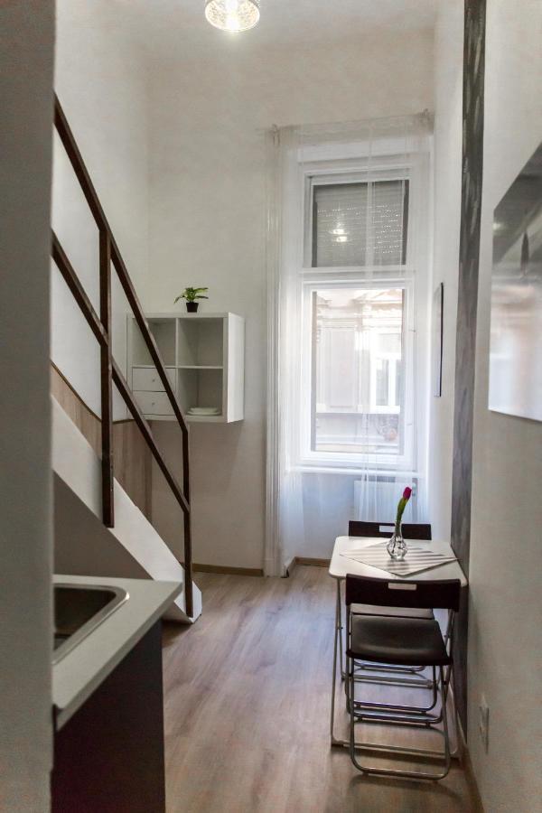 Central Budget Lofts Appartement Boedapest Buitenkant foto