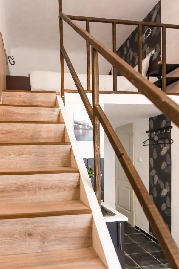 Central Budget Lofts Appartement Boedapest Buitenkant foto